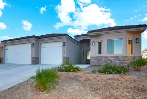 1964 E Fairway Dr, Fort Mohave, AZ 86426