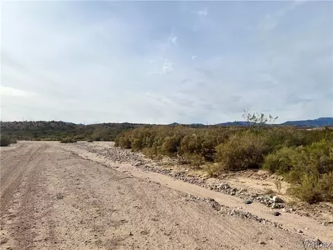 000 Hawk Rd, Kingman, AZ 86409 photo 6