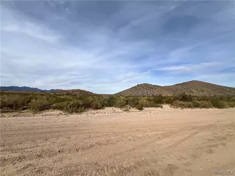 000 Hawk Rd, Kingman, AZ 86409 photo 13