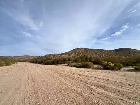 000 Hawk Rd, Kingman, AZ 86409 photo 11