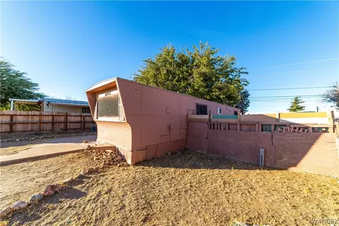 3215 E Carver Ave, Kingman, AZ 86409