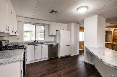 3234 E Ames Ave, Kingman, AZ 86409 photo 7