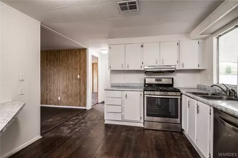 3234 E Ames Ave, Kingman, AZ 86409 photo 8