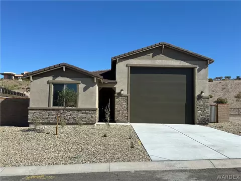 3323 Blacksmith Way, Bullhead City, AZ 86429