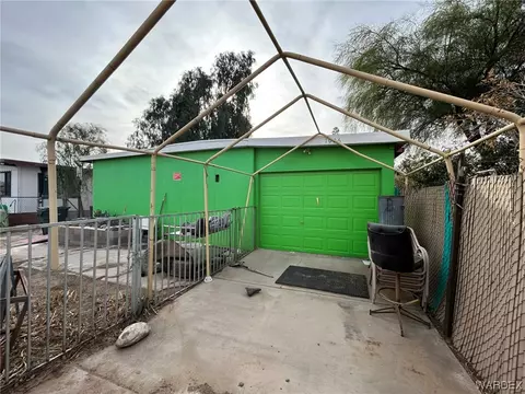 1006 Papago Dr, Bullhead City, AZ 86442