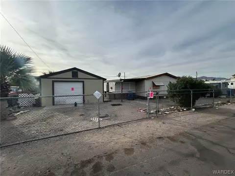 600 Harbor Dr, Bullhead City, AZ 86442