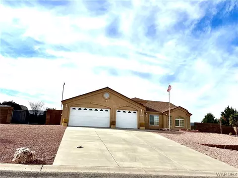 2363 Seminole Dr, Kingman, AZ 86401