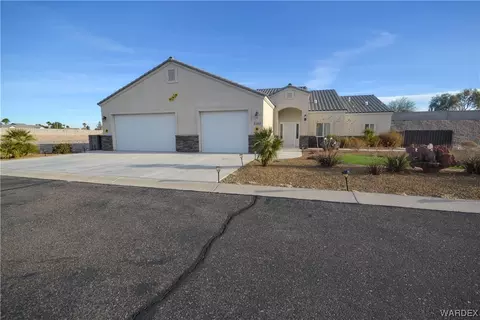 2167 Tumbleweed Dr, Mohave Valley, AZ 86440
