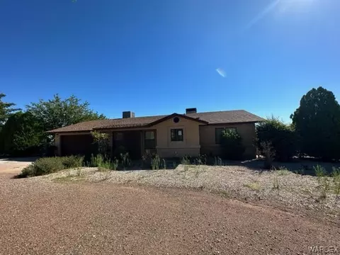 4690 Scotty Dr, Kingman, AZ 86409