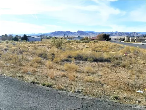 7606 E Mesa Vista Ct, Kingman, AZ 86401