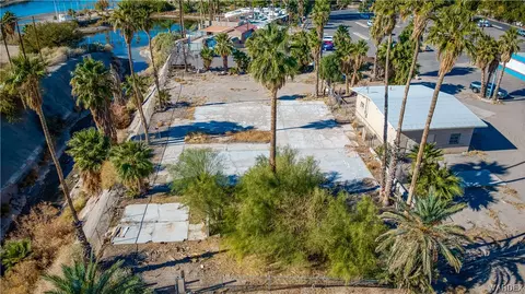 2250 Clearwater Dr, Bullhead City, AZ 86442