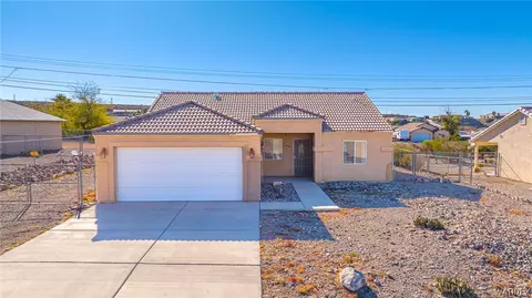 2744 Calle De Mercado, Bullhead City, AZ 86442