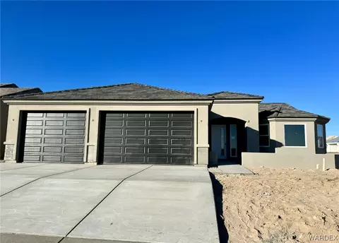 2217 E Hutch St, Fort Mohave, AZ 86426