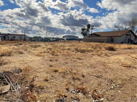 3024 E Neal Ave, Kingman, AZ 86409
