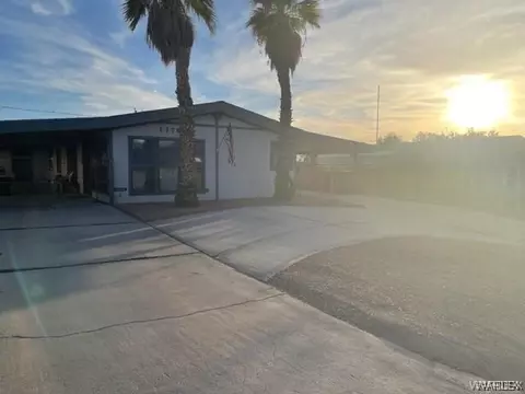 1770 Balsa Rd, Bullhead City, AZ 86442