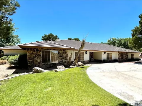1400 Quail Ridge Cir, Kingman, AZ 86401