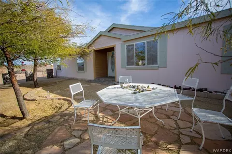 21368 W Palm Desert Dr, White Hills, AZ 86445