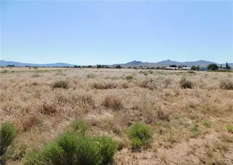 000 E Blazed Ridge Dr, Kingman, AZ 86409 photo 3
