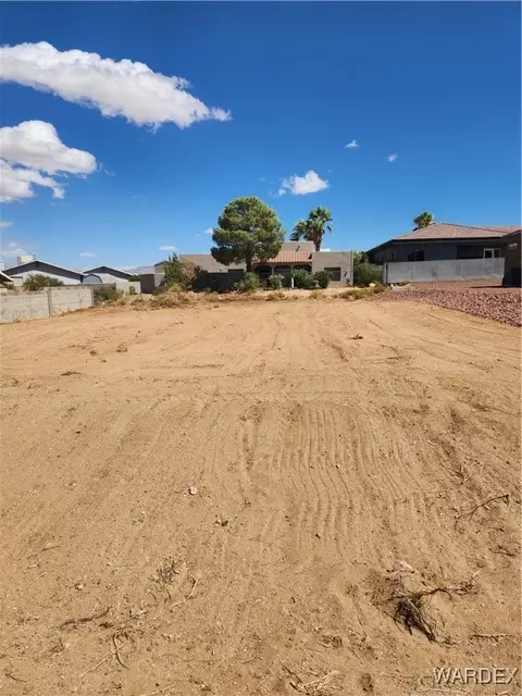 6927 E Rio Verde Dr, Kingman, AZ 86401