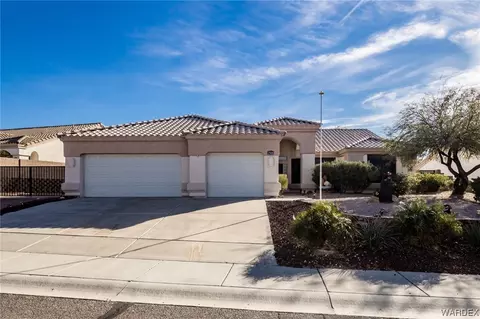 2508 Sundown Cir, Bullhead City, AZ 86442