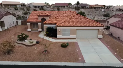 2294 Shooting Star Dr, Bullhead City, AZ 86442