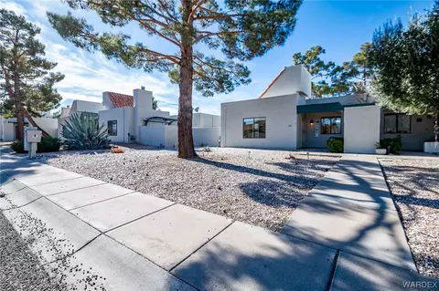 2112 Golf Apt 25 Dr, Kingman, AZ 86401
