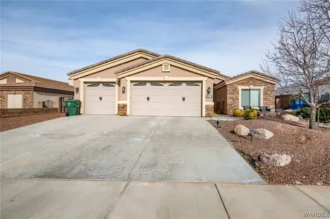 3271 Motherlode Rd, Kingman, AZ 86401
