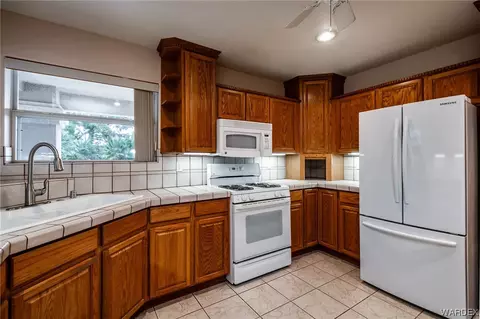 205 E 5 L Ranch Rd, Kingman, AZ 86409 photo 14