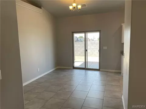 3330 E Cane Dr, Kingman, AZ 86409 photo 7