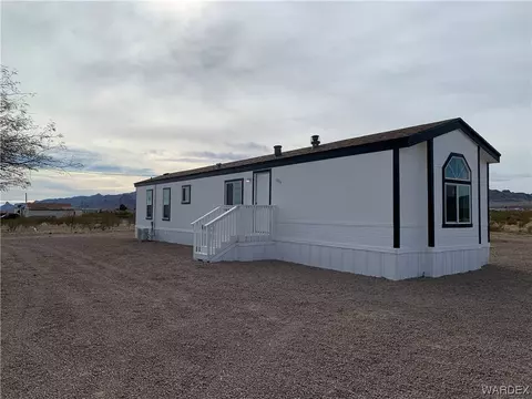 629 S Escuela Rd, Golden Valley, AZ 86413