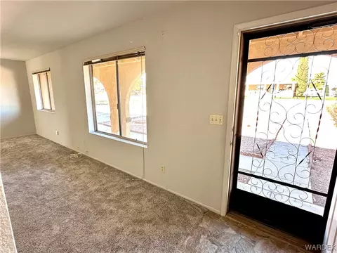 1360 E Potter Ave, Kingman, AZ 86409 photo 9