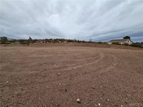 280 W Haystack Dr, Meadview, AZ 86444 photo 5
