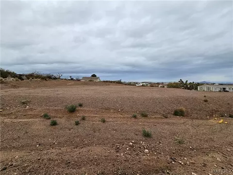 280 W Haystack Dr, Meadview, AZ 86444 photo 3