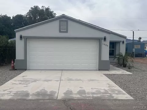 1825 Coronel Dr, Bullhead City, AZ 86442