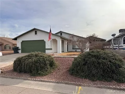2812 Lovin Ave, Kingman, AZ 86401