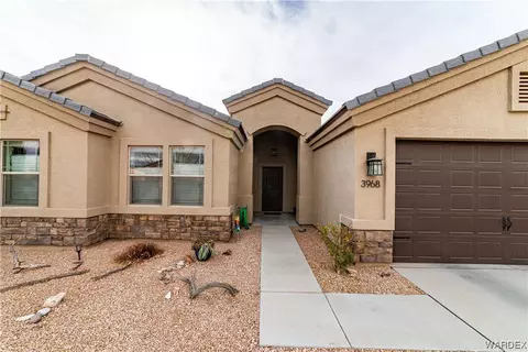 Exterior - 3968 E Ames Ave, Kingman, AZ 86409 photo 4 of 29