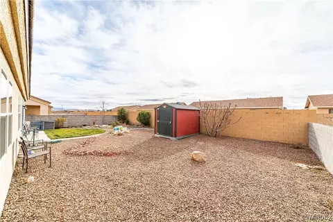Exterior - 3968 E Ames Ave, Kingman, AZ 86409 photo 26 of 29