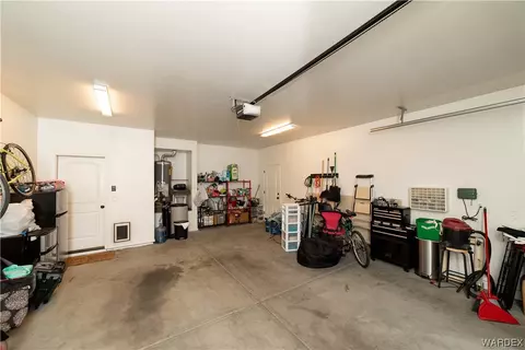 Exterior - 3968 E Ames Ave, Kingman, AZ 86409 photo 14 of 29
