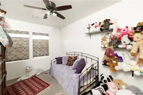 Bedroom - 3968 E Ames Ave, Kingman, AZ 86409 photo 5 of 10