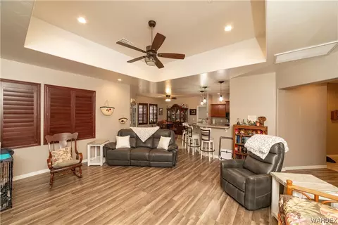 Living - 3968 E Ames Ave, Kingman, AZ 86409 photo 3 of 4