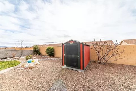 Exterior - 3968 E Ames Ave, Kingman, AZ 86409 photo 9 of 29