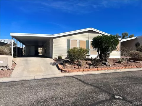 2350 Adobe Rd #15, Bullhead City, AZ 86442