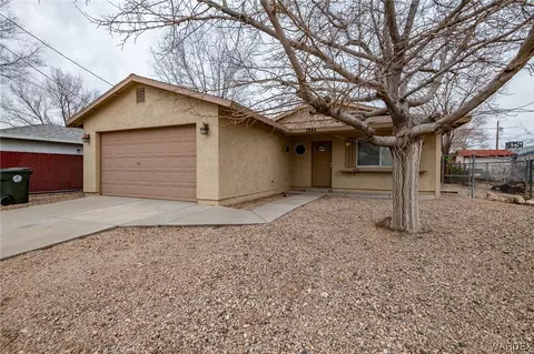 2844 Chambers Ave, Kingman, AZ 86401