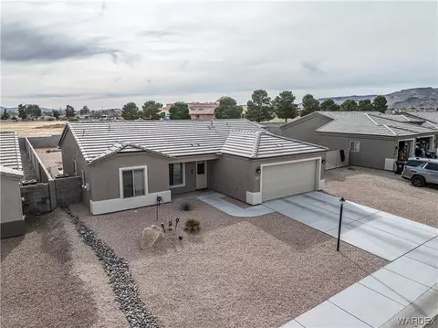 2762 E Punta Vis, Kingman, AZ 86409 photo 2
