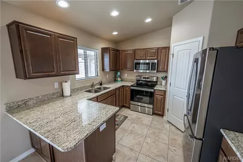 2762 E Punta Vis, Kingman, AZ 86409 photo 10