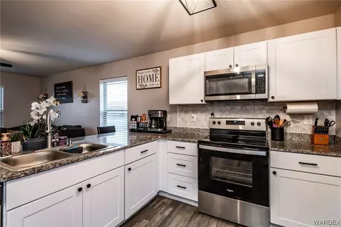 3713 E Koval Dr, Kingman, AZ 86409 photo 9