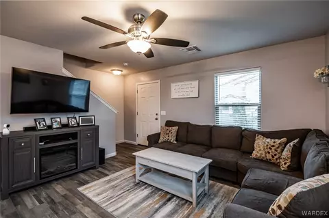 3713 E Koval Dr, Kingman, AZ 86409 photo 4