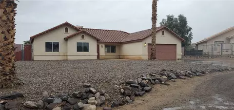 2015 E Mountain View Glen St, Fort Mohave, AZ 86426