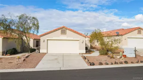 2451 Topanga Dr, Bullhead City, AZ 86442