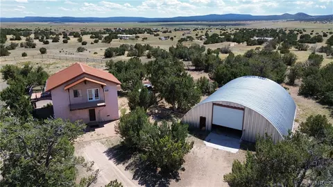 53490 N Bridge Canyon Pkwy, Seligman, AZ 86337